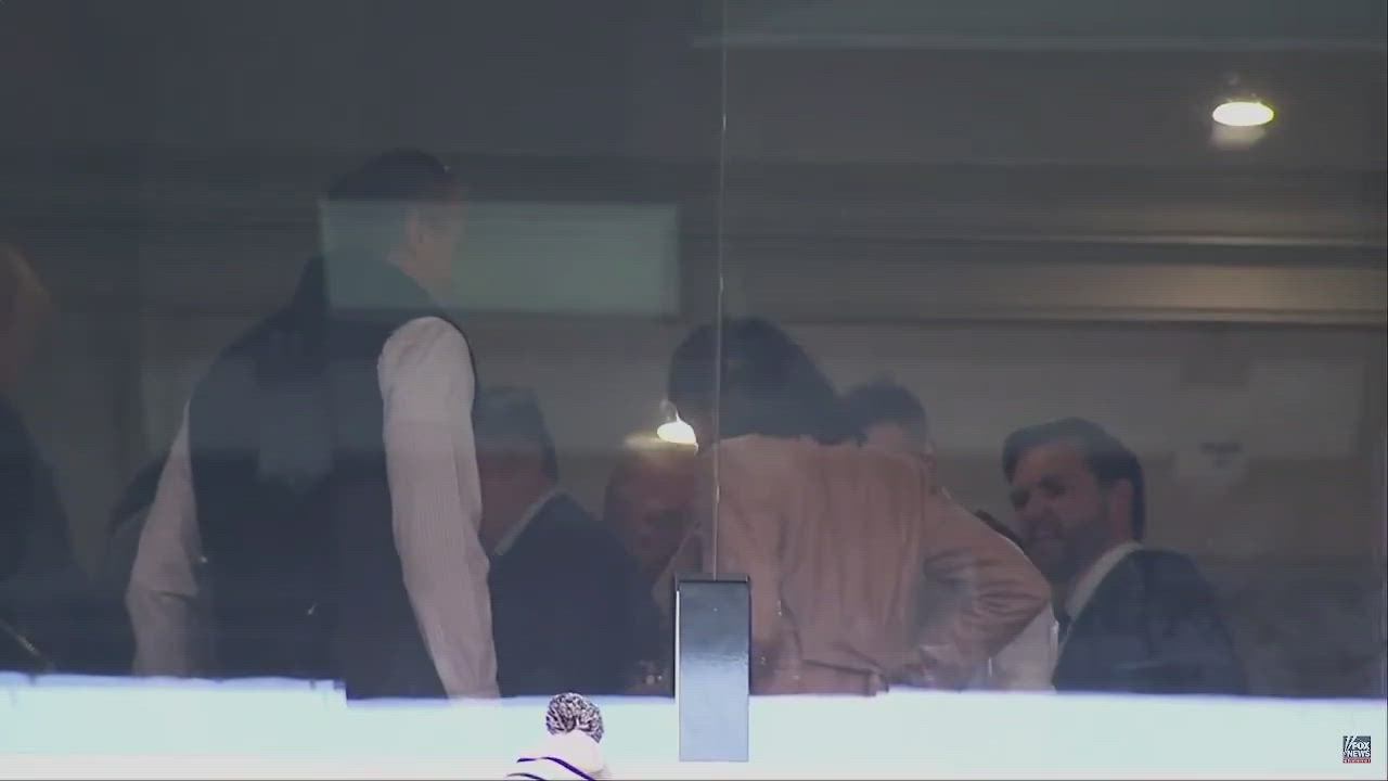 Trump's appearance at Army-Navy game sparks enthusiastic 'USA!' chants from crowd