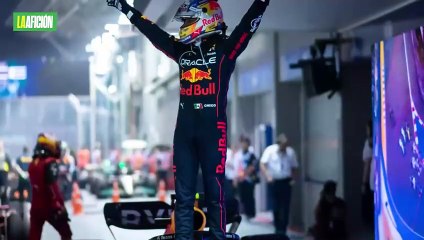 'Checo' Pérez gana el premio al mejor rebase del año en gala de la FIA