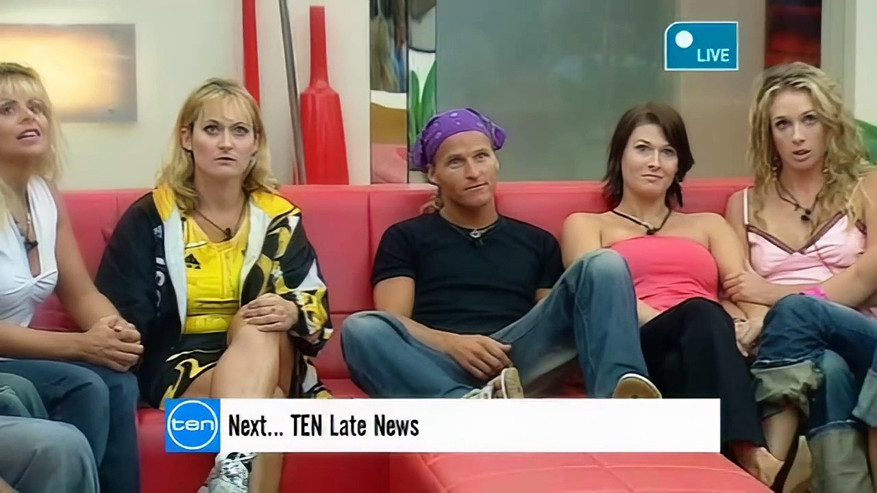 048-Big Brother Australia Season 04, Day 38b,Rove Special Intruder, Tuesday, 8 June 2004