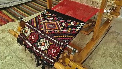 110 yıllık çeyizle ilmek ilmek geçmişi dokuyor