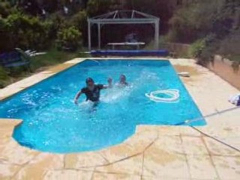 Les Truffes à la Piscine