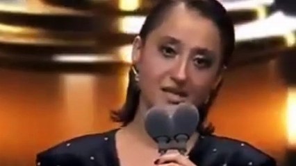 2 görüntü arasındaki alkış temposuna dikkat! Gazzeli çocukların köpek kadar değeri yok mu?