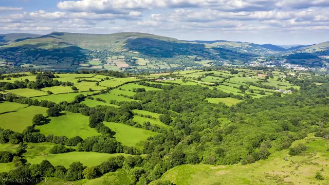 United Kingdom in 4K - A Magical Land ｜ Aerial Drone ｜ Scenic Relaxation Film