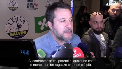 Codice strada, Salvini: "Vasco? Si confronti con i parenti delle vittime"