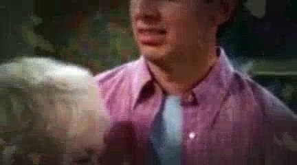 Everybody Loves Raymond Season 4 Episode 11 The Christmas Picture