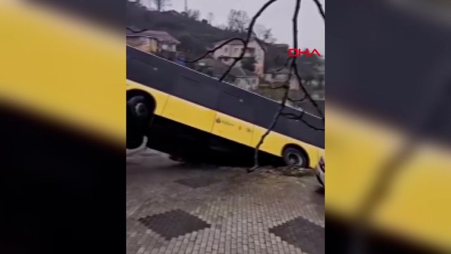 Beykoz'da İETT otobüsü evin bahçesine düştü