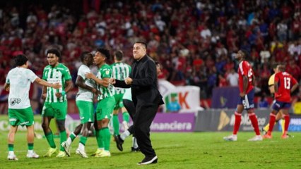 Efraín Juárez ilusiona a los fans del Nacional y un aficionado le hace tremenda promesa al mexicano