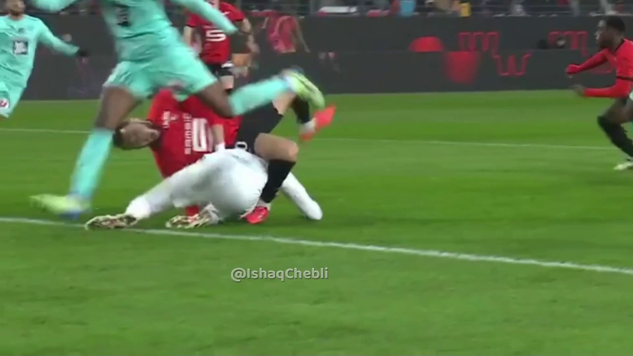 Grosse blessure pour Amine Gouiri