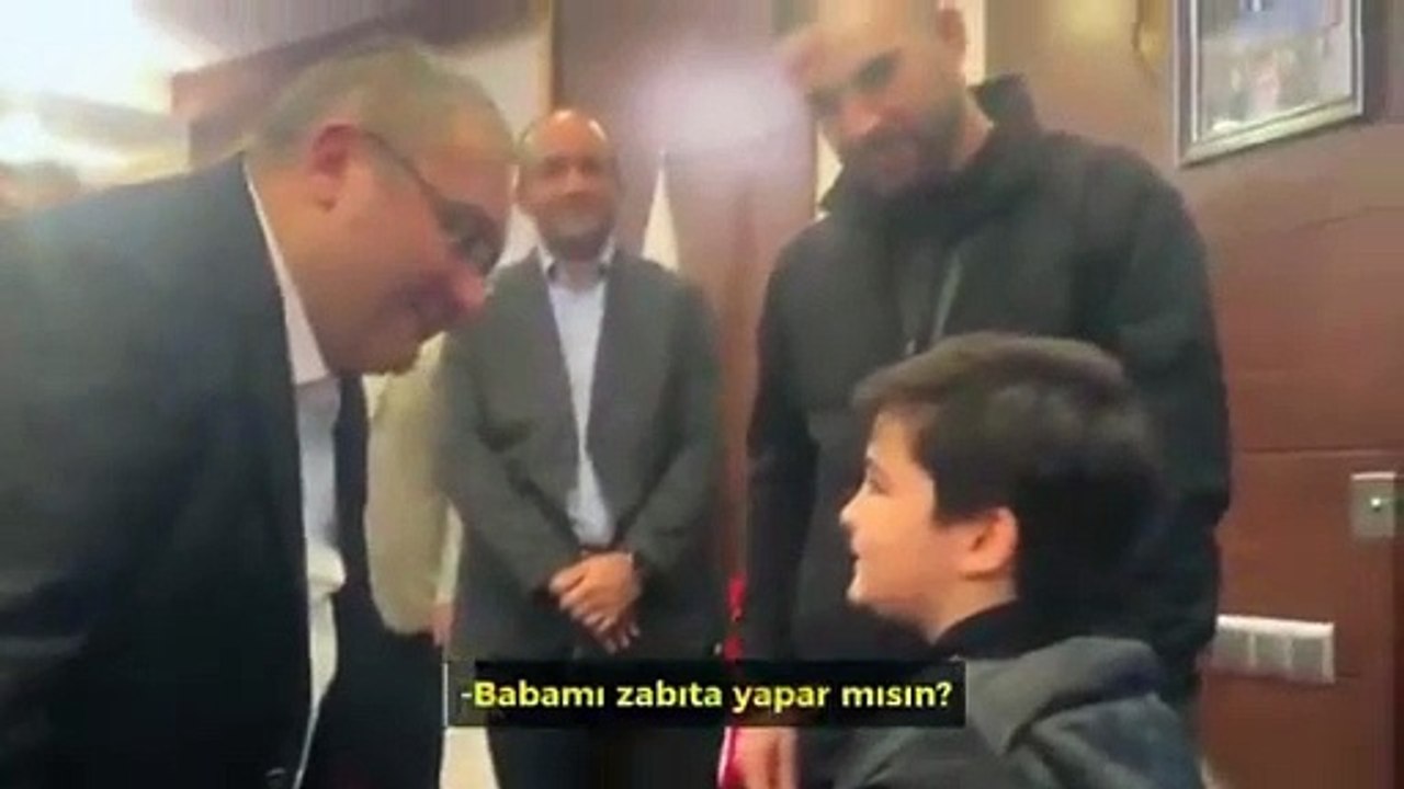 Keçiören Belediye Başkanı Özarslan'ın küçük bir çocuğa "rüşvet sorusu" sorusu tepki çekti: CHP'li İlçe Başkanı "milli şuur doğrultusunda sohbet" diye savundu