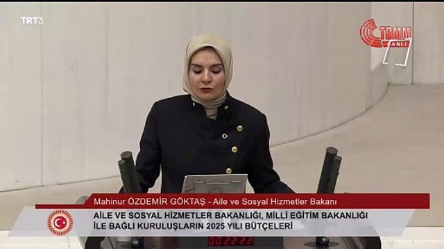 Bakan Mahinur Göktaş duyurdu: 16 yaş altı çocuklar için sosyal medya düzenlemesi geliyor