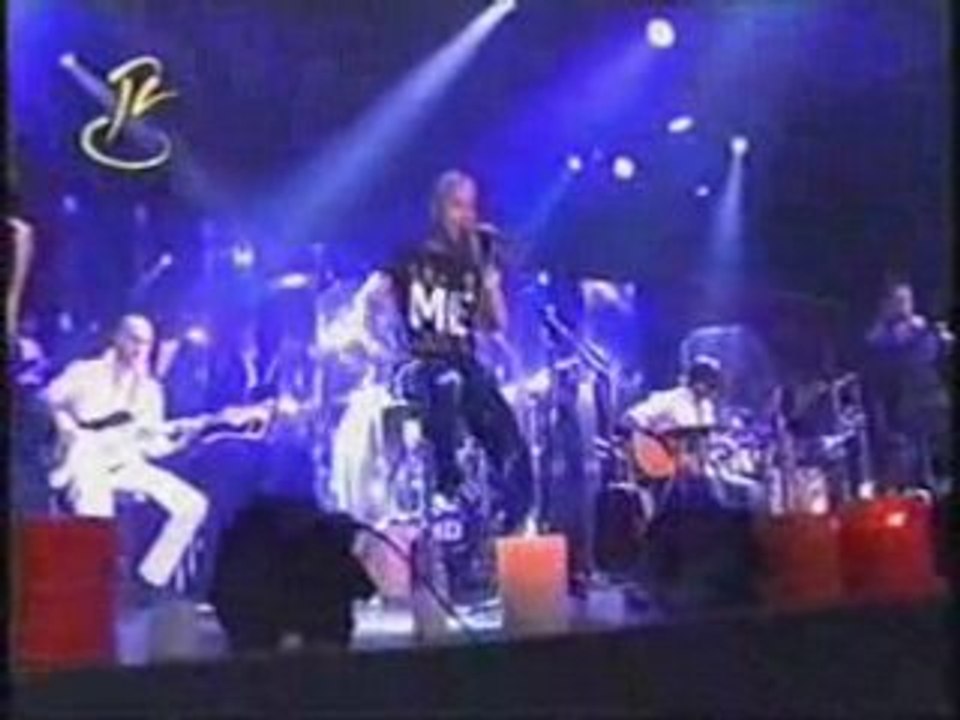 RBD - Este corazon (CONFESIONES EN CONCIERTO)