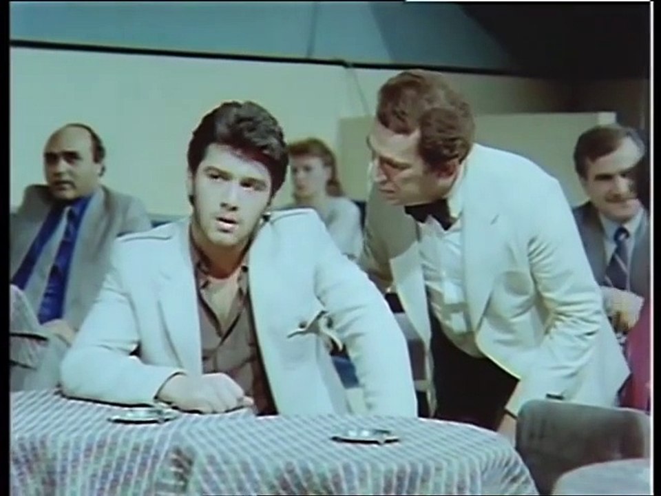 Alnımdaki Bıçak Yarası