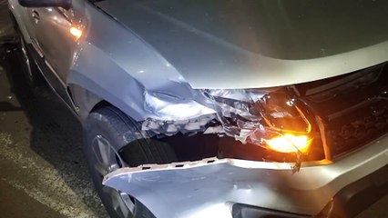 Choque entre Duster e Astra causa susto, mas não deixa feridos no Centro de Cascavel