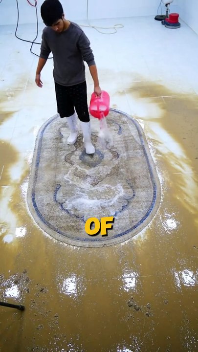 The story of the man who saved his wife from the hands of thieves