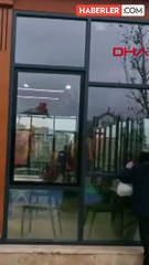 Kafeteryada Falçata Saldırısı: Kadın Yaralandı, Saldırgan İntihar Girişiminde Bulundu