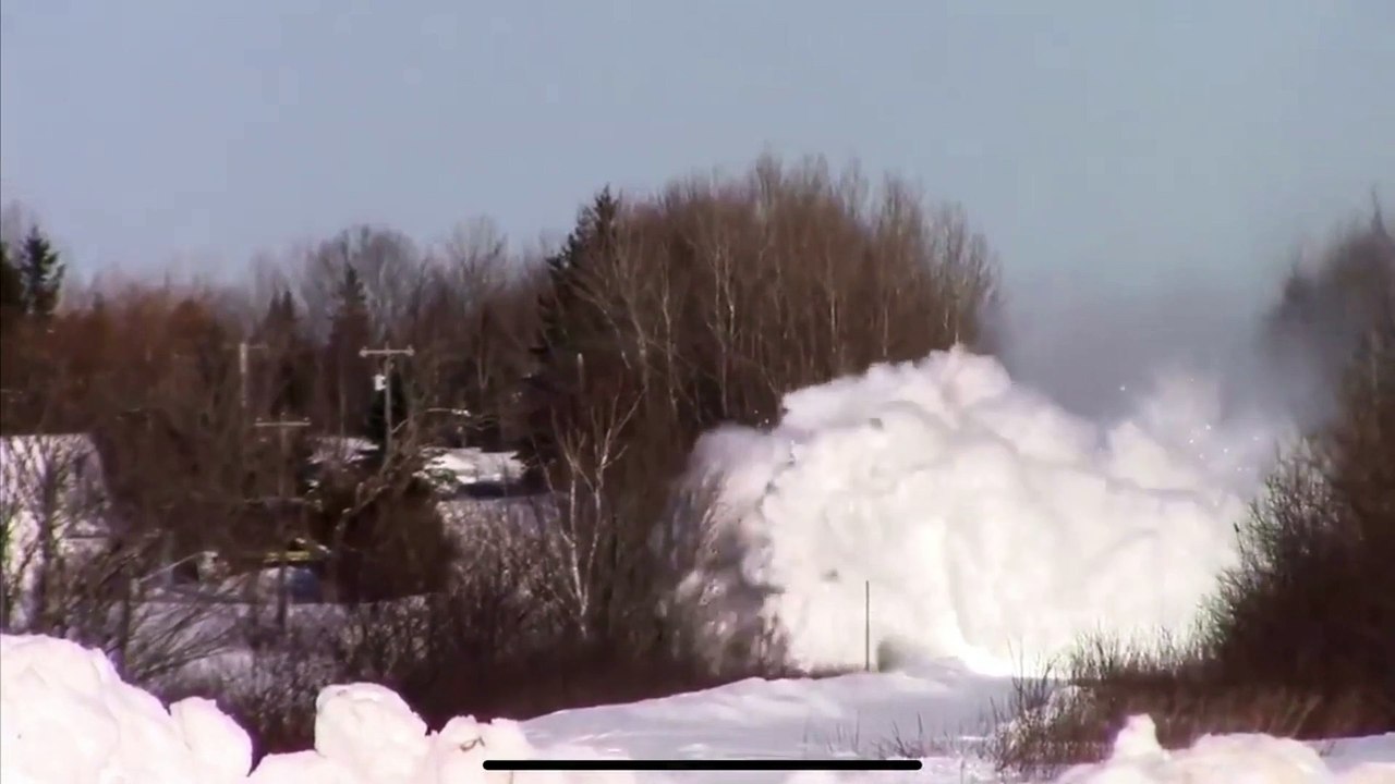 Snowpiercer IRL - train plows through heavy snow