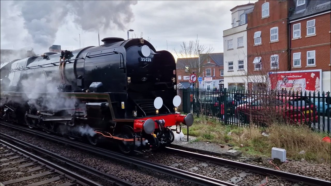 Clan Line steam train leaving Worthing on Saturday December 14 2024 ...