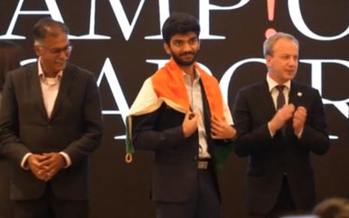 L'indiano Gukesh Dommaraju è il più giovane campione di scacchi al mondo