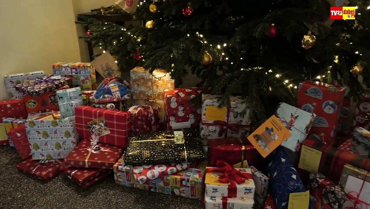 Team Christkind in Groß-Enzersdorf für strahlende Kinderaugen