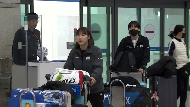 배드민턴 왕중왕전 우승 이소희·백하나 가장 큰 대회 우승 기뻐 / YTN