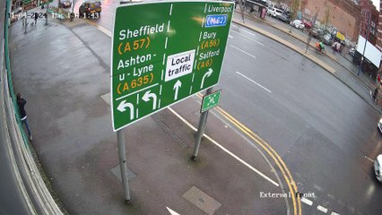 Manchester city centre phone theft