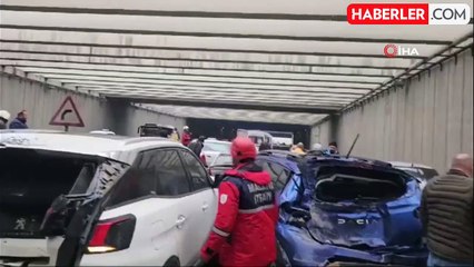 Malatya'da 7 Araçla Zincirleme Trafik Kazası: 6 Yaralı