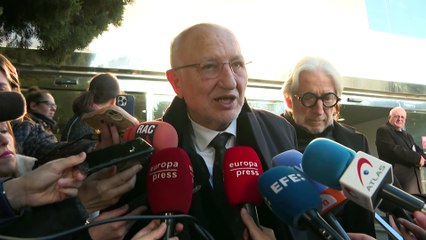 Familiares y amigos de Isak Andic acuden a su funeral en Barcelona