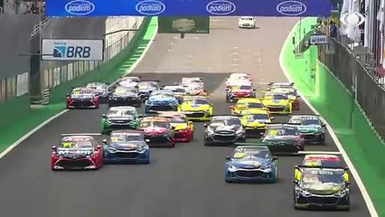 Confira a largada da Super Final da Stock Car em Interlagos
