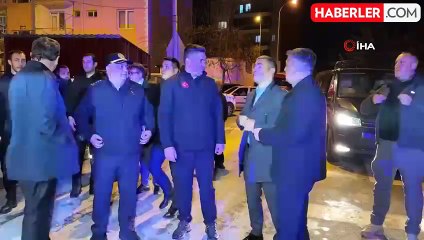Uşak'ta Apartman Çatısında Yangın Çıktı