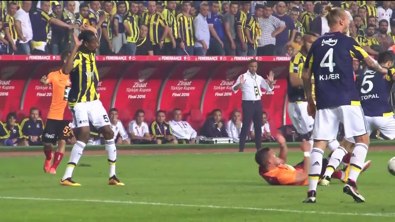 Unutulmaz Fenerbahçe Galatasaray derbileri - Ziraat Türkiye Kupası