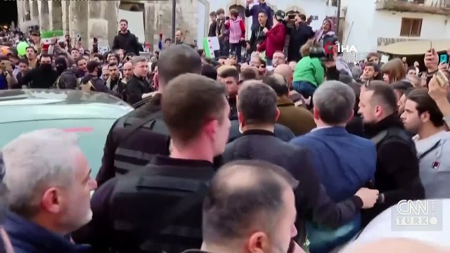 SON DAKİKA | AK Parti Sözcüsü Ömer Çelik: Tüm çabamız Suriye'de akan kanın durmasına yöneliktir