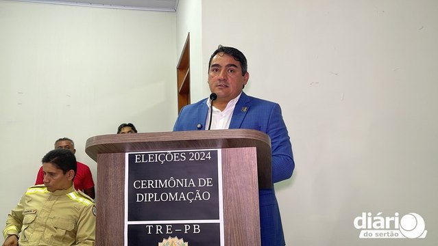 Prefeito de Marizópolis nega que tenha rompido com Júnior Araújo: “Posso dizer que foi fake news”