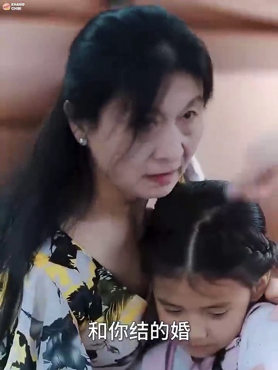 Kết Hôn Với Cơ Trưởng Lạnh Lùng