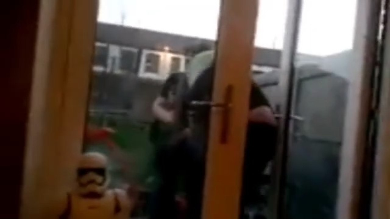 Psycho Mom Destroys Laptop