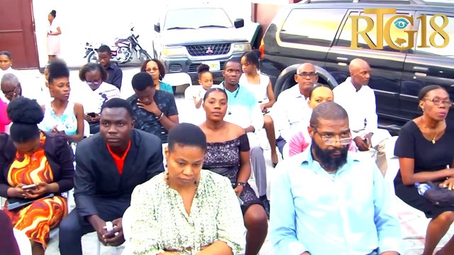 Responsab yo nan CEHPAPE remèt sètifika bay 24 jèn ki te swiv fòmasyon sou Bio-agriculture