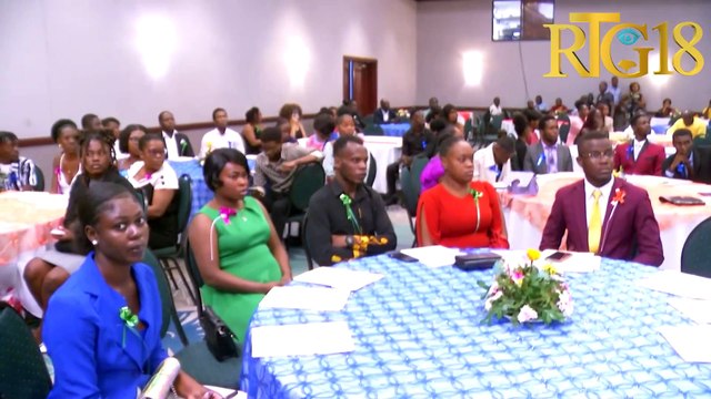 ODELPA remèt sètifika bay 180 jèn ki sòti fò nasyonal, ri St maten, site solèy ak nan kan deplase yo