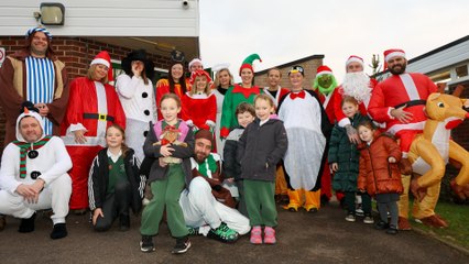 Parents wear Christmas costumes on school run to honour mum who died