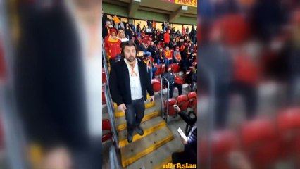 Felipe Melo'dan taraftarlara büyük sürpriz! Tribünlere sızdı!