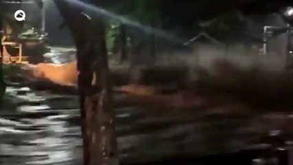 Potentes inundaciones causan estragos en la provincia de Nakhon Si Thammarat, Tailandia.