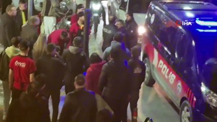 Sokak ortasında yaşananlar şoke etti!