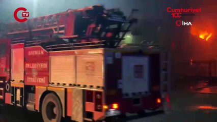 Batman'da mobilya fabrikasında yangın paniği!