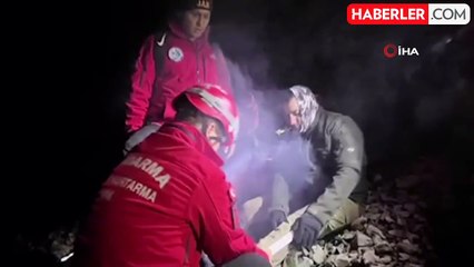 Doğa Yürüyüşünde Ayağını Kıran Adam, Jandarma Helikopteriyle Kurtarıldı