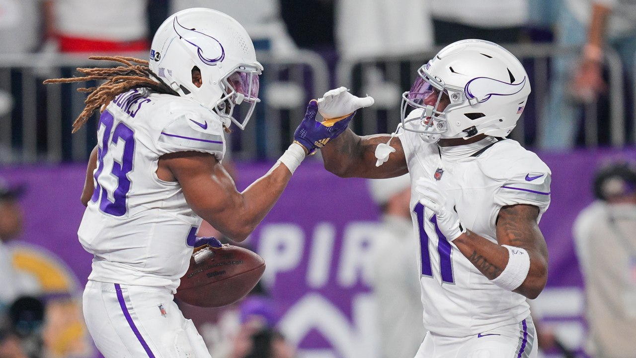 Monday Night Football Recap: Vikings Triumph Over Bears 30-12