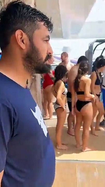 World's largest water park aquavanture dubai