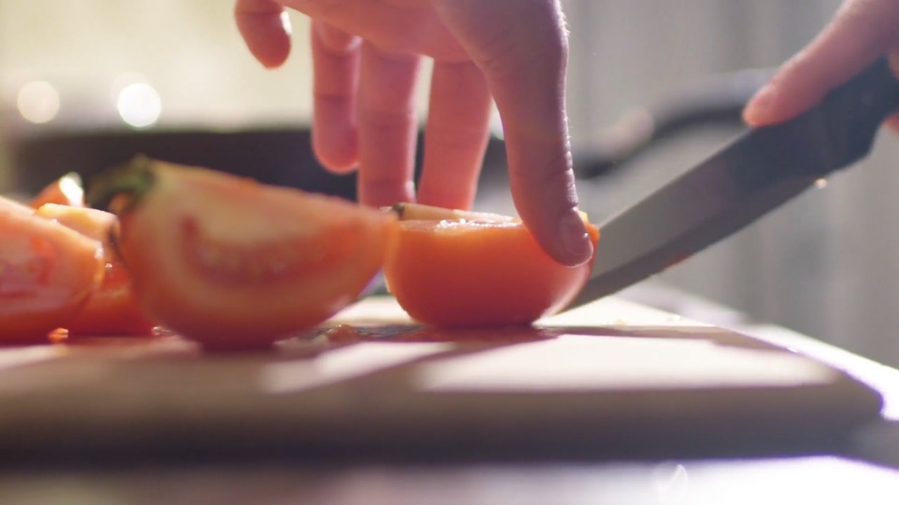 Bristol’s anti-banquet returns: Fighting food poverty in bristol!