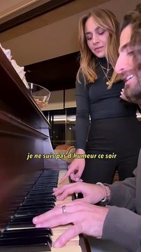 Je lui chante sa chanson et elle joue avec moi ! 🥹