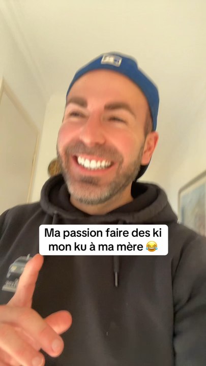 QUI JOUE ENCORE À CE JEU ?! 😂🤚🏻