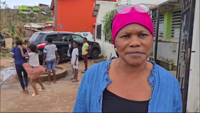 Cyclone Chido à Mayotte : « On est coupé du monde entier »