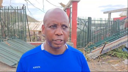 Cyclone Chido à Mayotte "Tous les arbres sont par terre. Il n’y a plus rien"