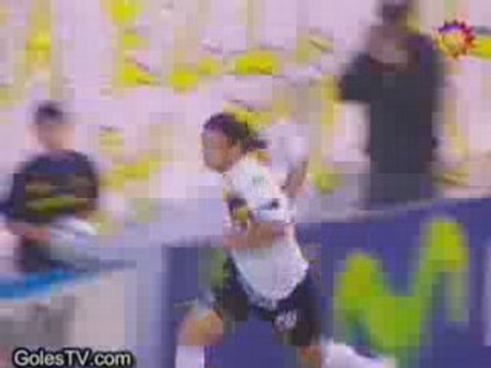 (1-0) - 10m - González (Olimpo)